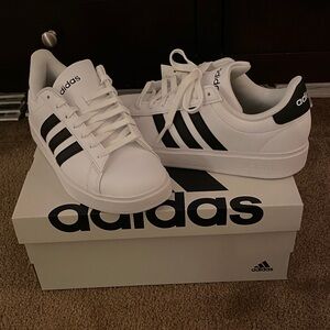 Adidas Classic White with Black Stripes Sneakers - 7.5